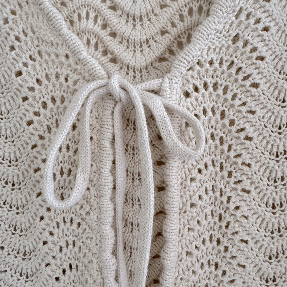 NWT Lucky Brand Open Stitch Crochet Cotton Tie-Front Vest – Size L - Picture 4 of 5